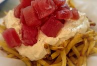 Restaurante traz ao centro de SP ambiente praiano com frutos do mar frescos