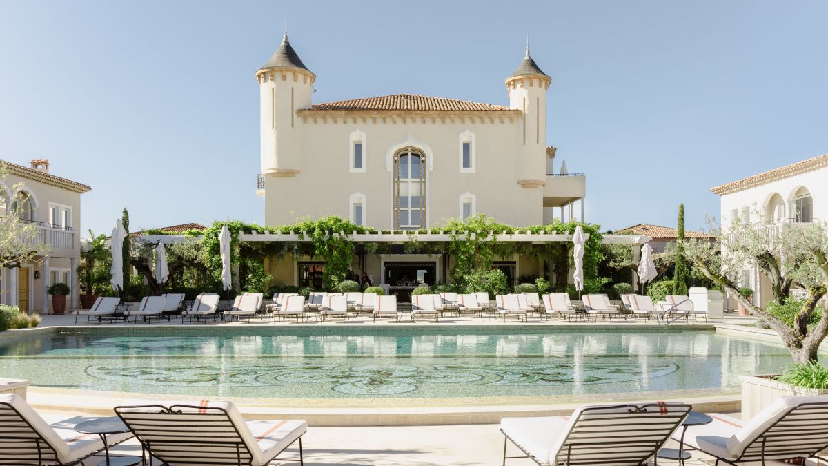 "The White Lotus" na França: por dentro do hotel de luxo da 4ª temporada